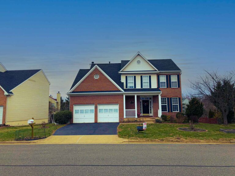 house , roofing , roofing company